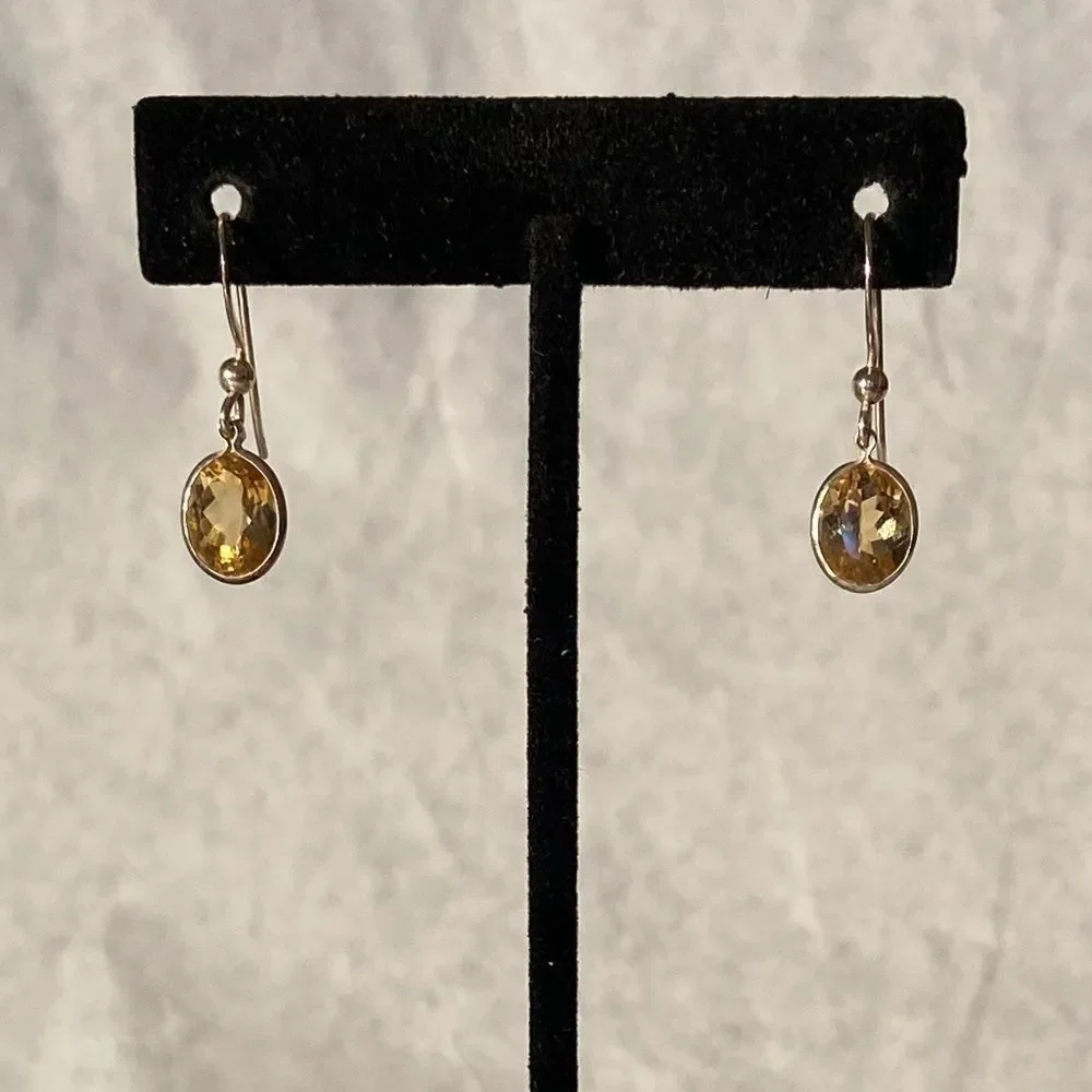 🍭6/$30 simulated citrine Dangle Earrings
